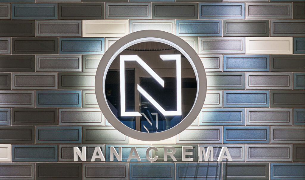 nana4